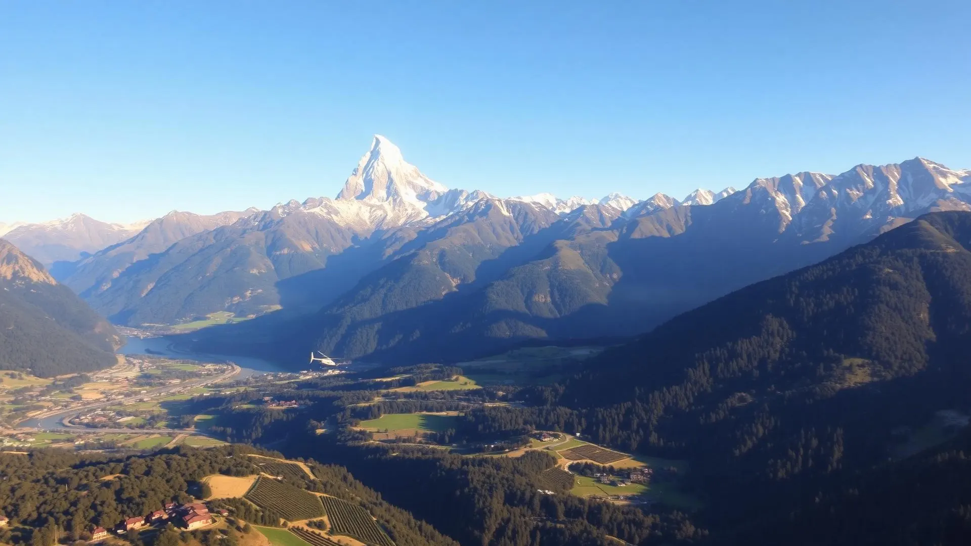 Luftaufnahme der Region Wallis mit Helikopter